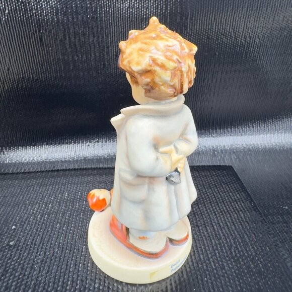 Hummel The Doctor Figurine Goebel Boy with goggles W Germany Puppendoktor VTG - Picture 11 of 11